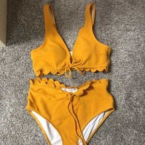 CupShe bikini size large. Brand new!